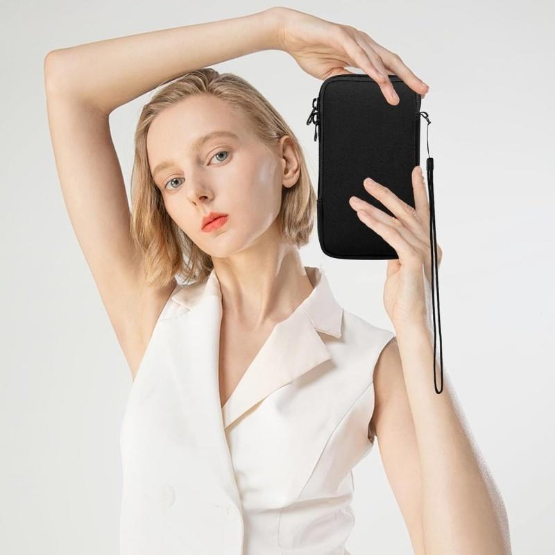 Phone Accessories In China - Neopren Fermuarlı Cep Telefonu Çantası Düz